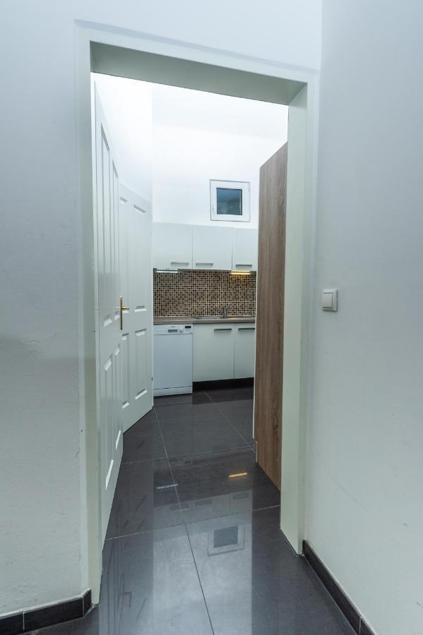Moderne 2-Zimmer Wohnung In Wien Екстериор снимка