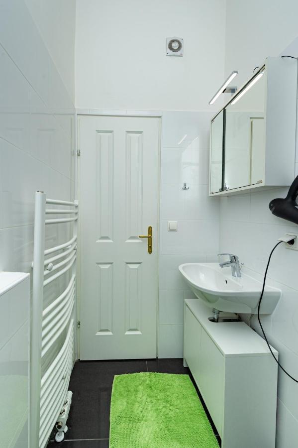Moderne 2-Zimmer Wohnung In Wien Екстериор снимка